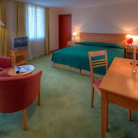 Orquidea Hotel 3*